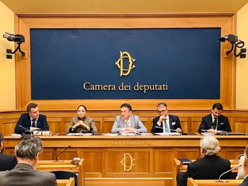 Intelligenza Artificiale, sostenibilità ambientale, sociale, ed economica: esperti a confronto alla Camera dei Deputati