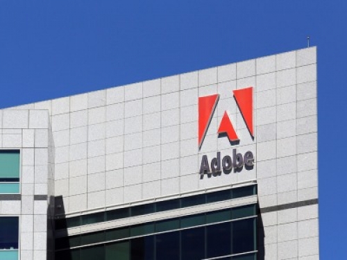 Adobe: 7,5 milioni di utenti a rischio phishing per un database non protetto pubblicato online