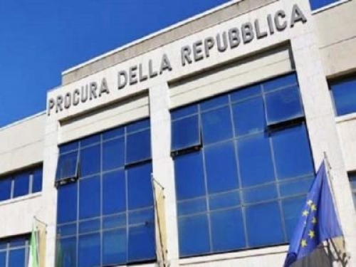 Procedimenti penali: è il procuratore della repubblica l’unico organo legittimato a fornire informazioni alla stampa