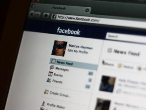 Facebook ancora vittima di violazioni: online messaggi privati di oltre 80.000 utenti